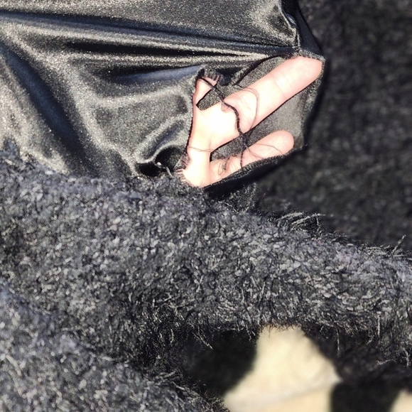 EVY'S Tree Hooded Fuzzy Sweater - Picture 10 of 10